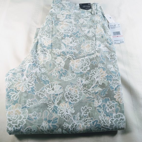 NWT Gloria Vanderbilt Floral Amanda Capri Jeans Size 10 - Picture 6 of 7